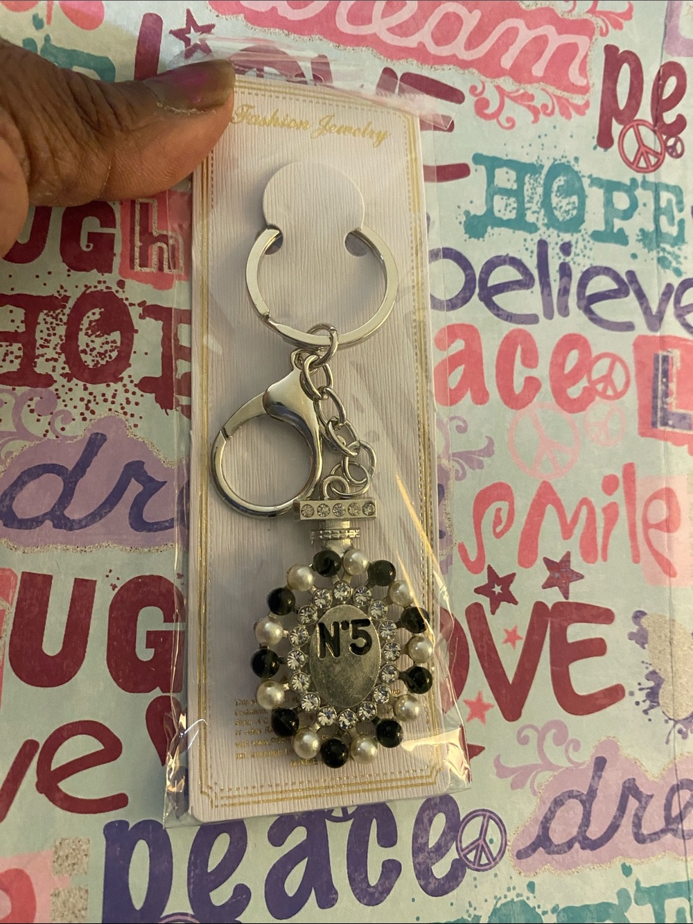 Fashion Jewelry Silver-Tone N°5 Key & Card Holder with Black and Pearl Beads